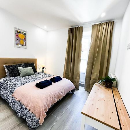 Madrid Private Rooms - Ferrer ภายนอก รูปภาพ