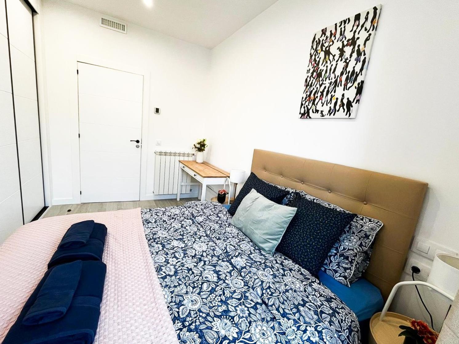 Madrid Private Rooms - Ferrer ภายนอก รูปภาพ